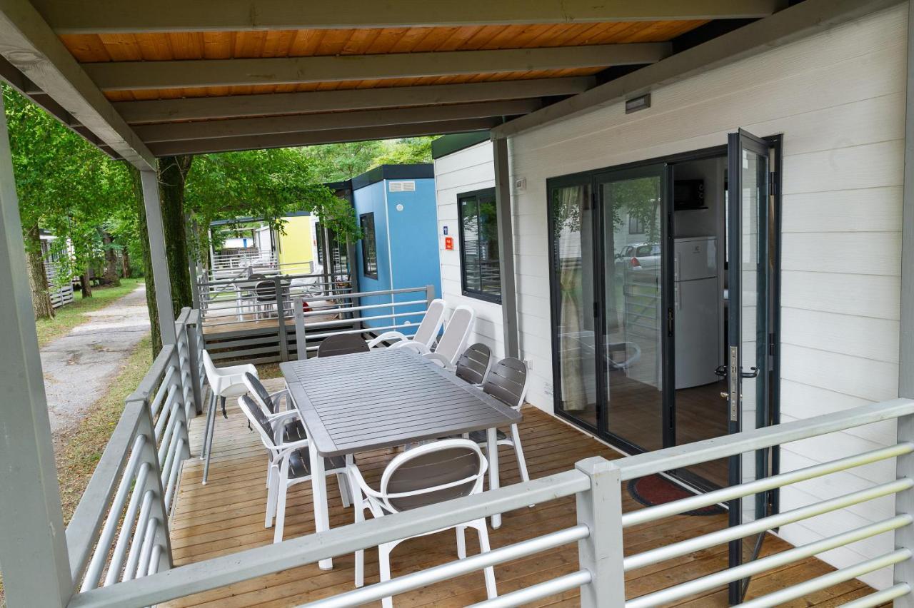 Mobile Homes Solaris Vacanceselect Sibenik Bagian luar foto